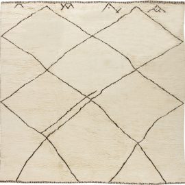 Moroccan Vintage Handmade Rug N11390