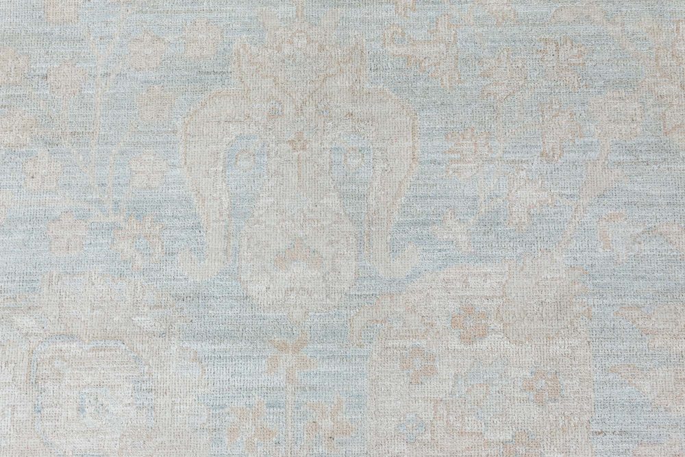 OVER SIZED TRADITIONAL ORIENTAL INSPIRED RUG N11864