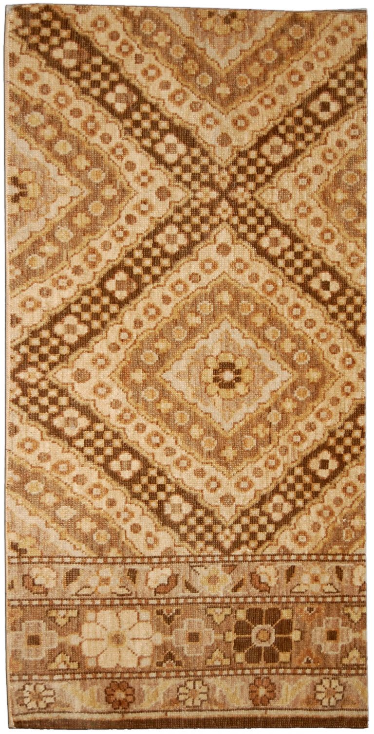 Living Room Opulence with Bespoke Custom Rugs