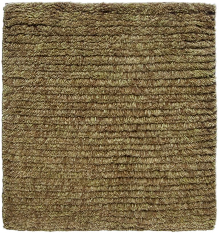 Natural Dyes in Custom Rugs: Color Behavior, Aging, and Character