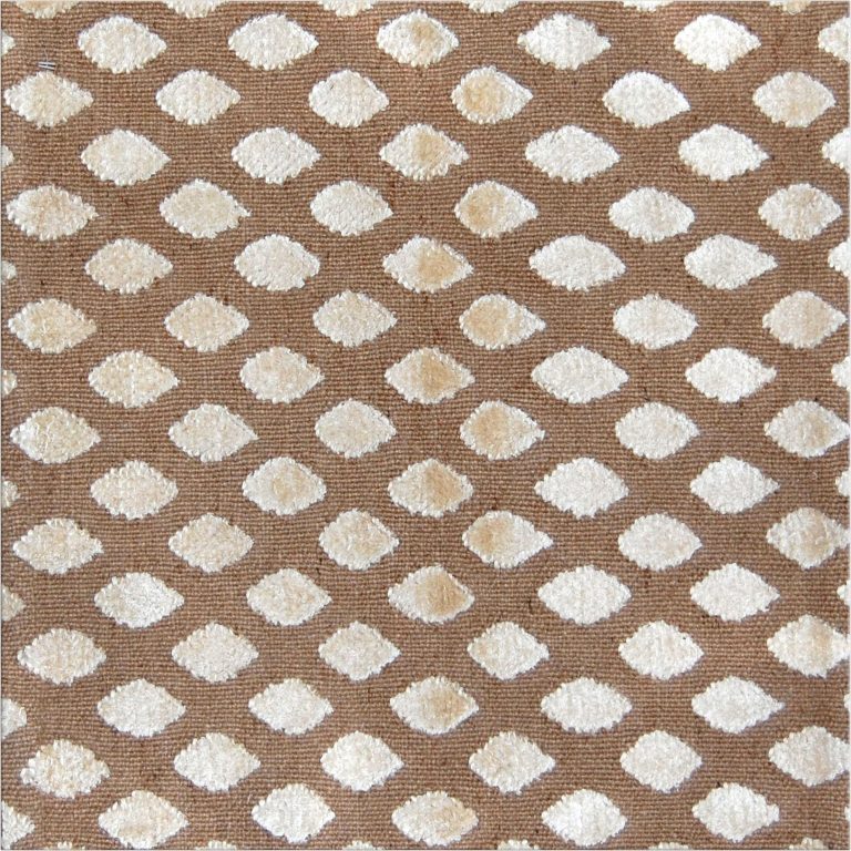 2026 Rug Trends That Actually Help a Room Work Better — Custom floor coverings