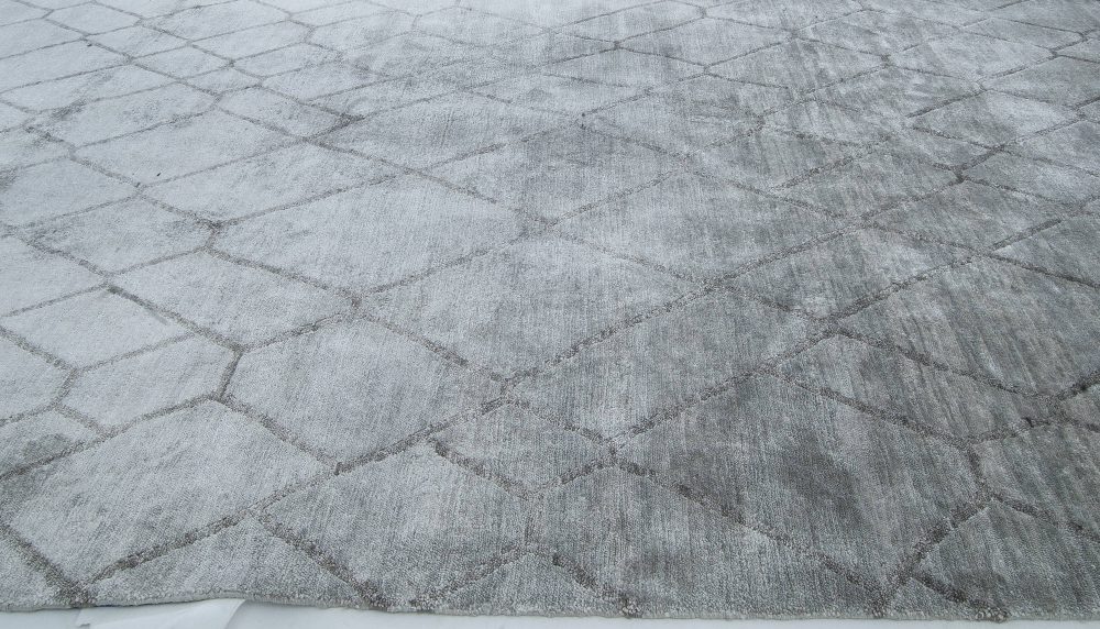 Contemporary Custom Rug N11212