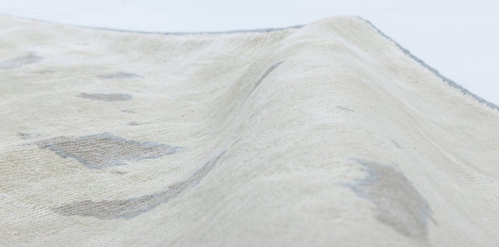 CONTEMPORARY SILK RUNNER N11522
