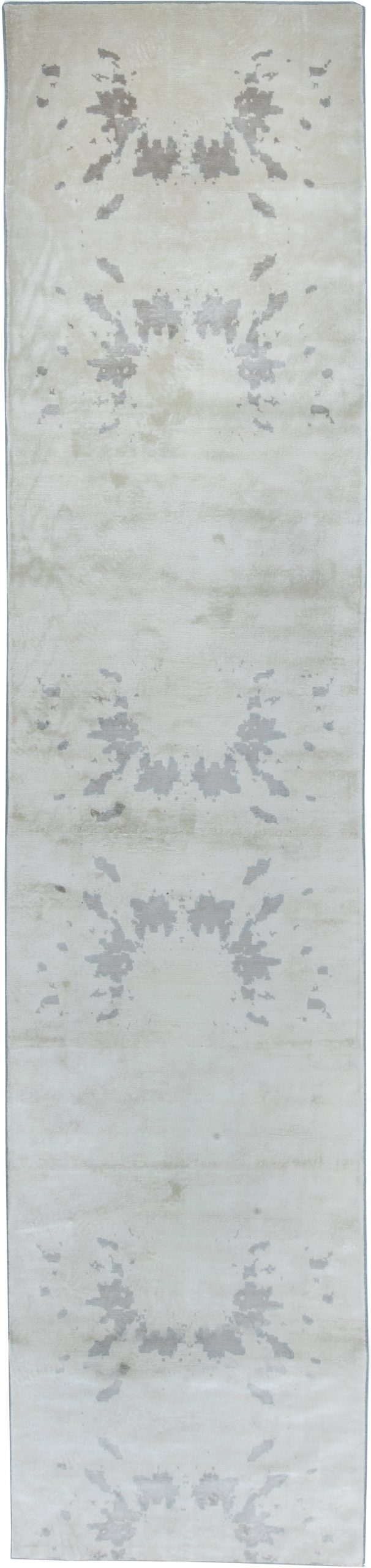 CONTEMPORARY SILK RUNNER N11522