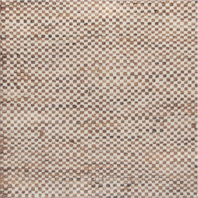 Outdoor Elegance with Bespoke Custom Rugs