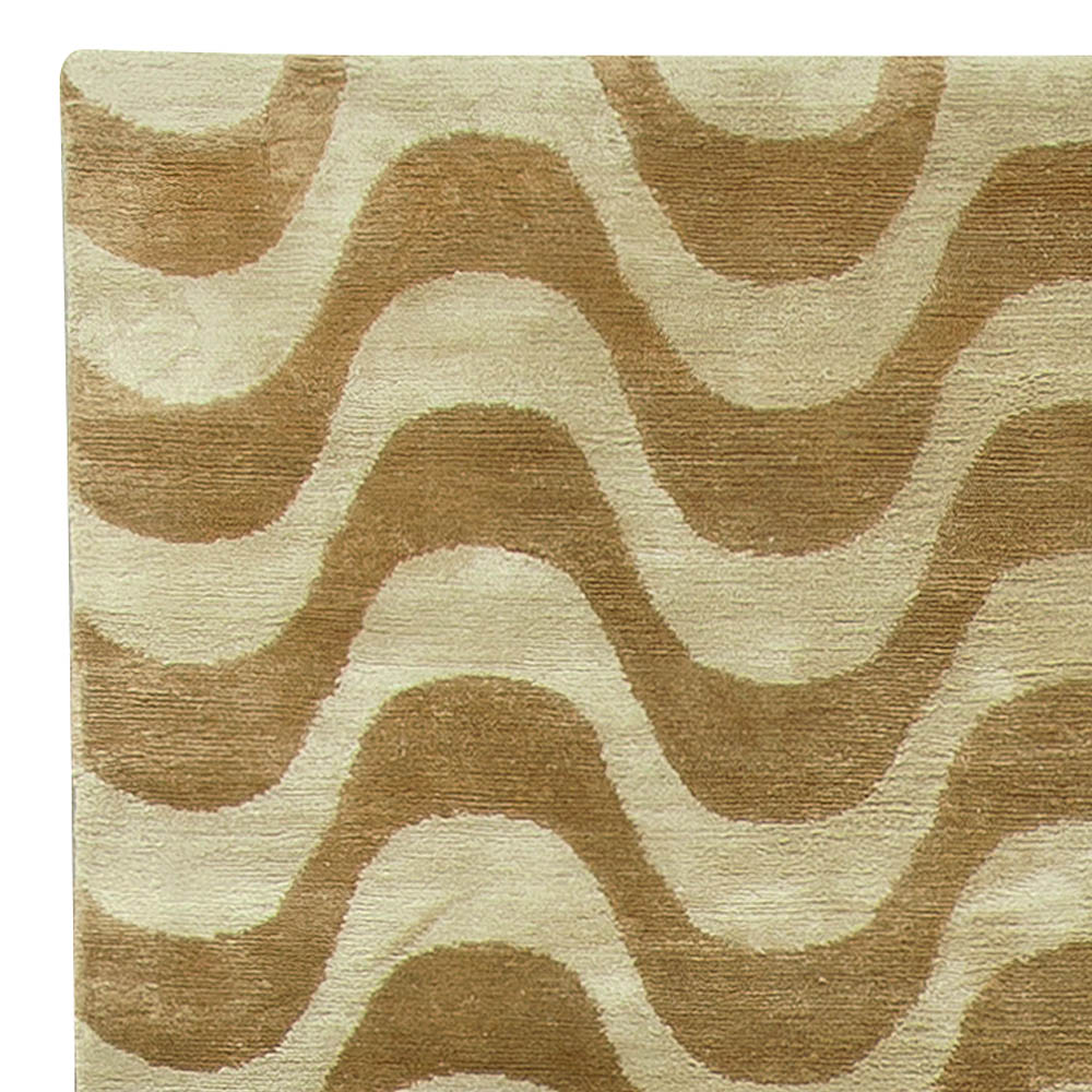 Doris Leslie Blau Collection Gold Waves Design Handmade Wool and Silk Rug N10720