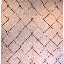 Vintage Hand-Knotted Rug BB3572