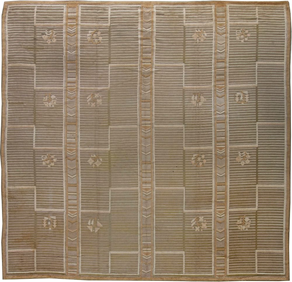 Mid-20th Century High-Low Scandinavian Brown Rug BB6225