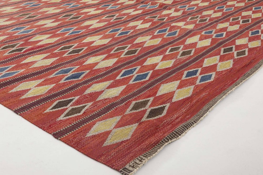 Mid-century Swedish Red Geometric Rölakan Rug by Irma Kronlund. Woven by Kronobergs Läns Hemslöjd BB6352