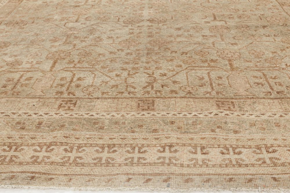 One-of-a-kind Samarkand Botanic Handmade Wool Rug BB6489