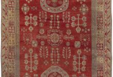 High-quality Red Samarkand, <mark class='searchwp-highlight'>Khotan</mark> Hand Knotted Wool Rug BB6420