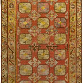 Vintage Hand-Knotted Rug BB5241