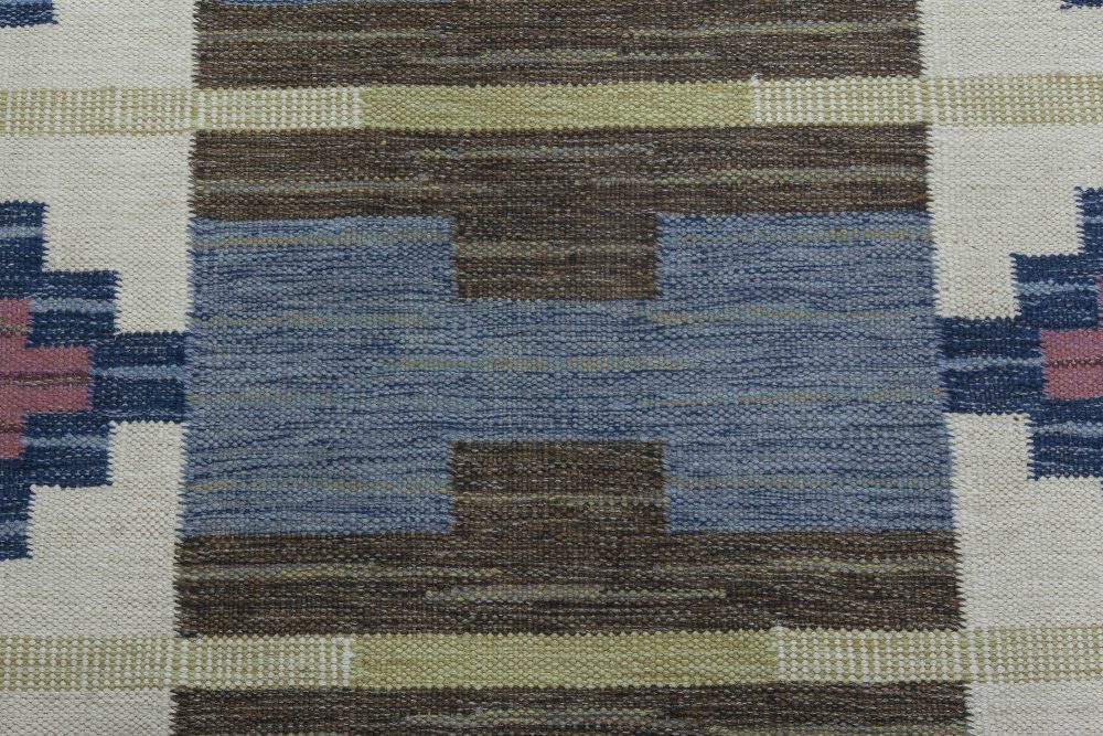 Swedish Flat Weave Rug by (IR) BB6312