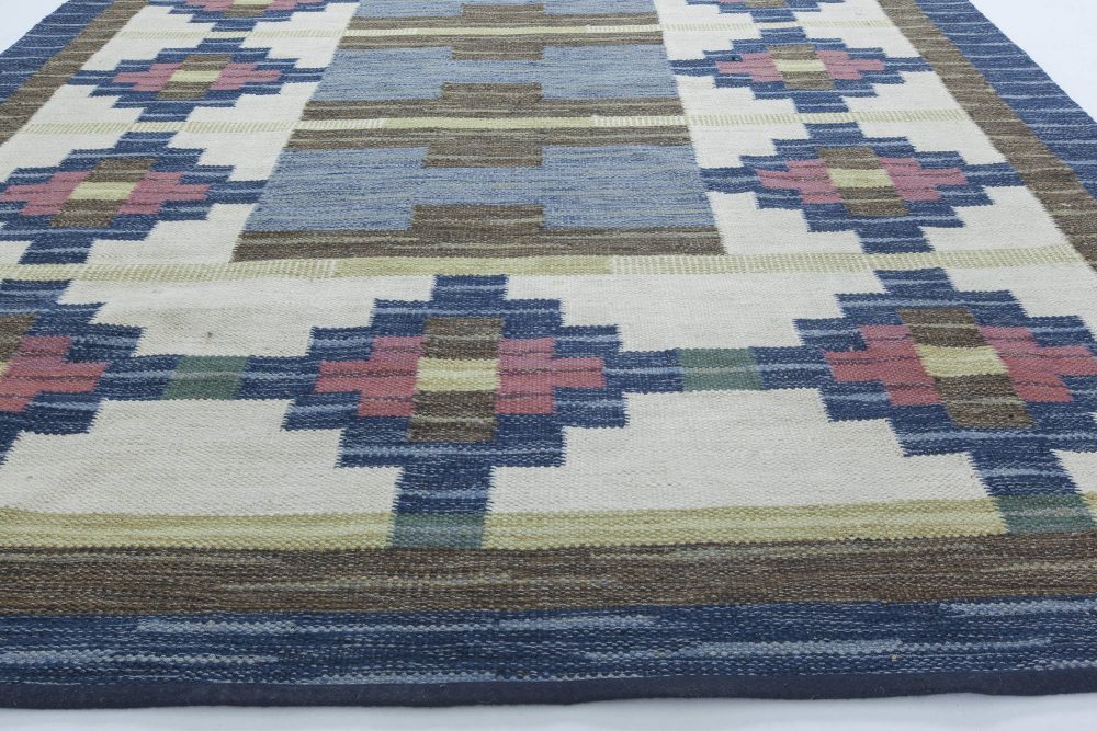 Swedish Flat Weave Rug by (IR) BB6312