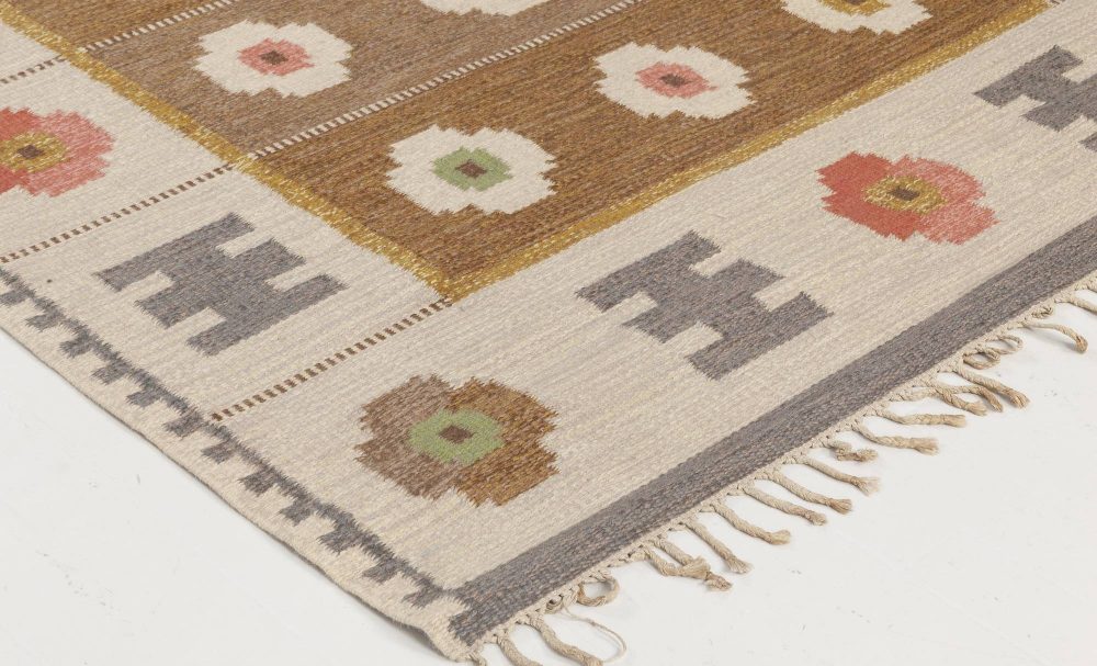 Mid-20th Century Swedish Flatweave Wool Rug by Alice Wallebäck (AW) BB6560