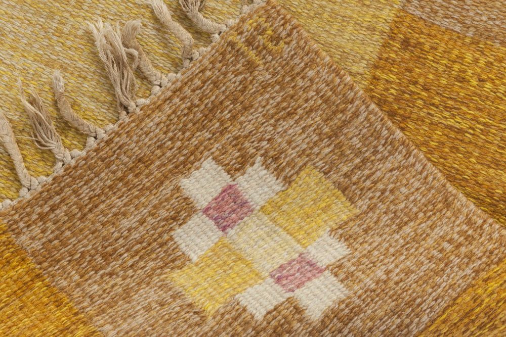 Mid-20th century Swedish Geometric Gold Yellow Amber Wool Rug by Ingegerd Silow BB6562