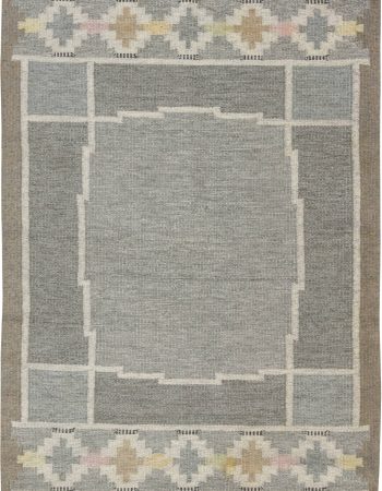 Antique Rugs & Carpets for Sale by DLB in NYC