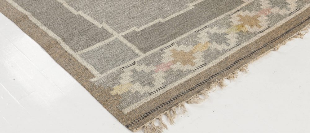 Mid-20th Century Swedish Neutral Colors Wool Rug by Ingegerd Silow Woven “IS” BB6555