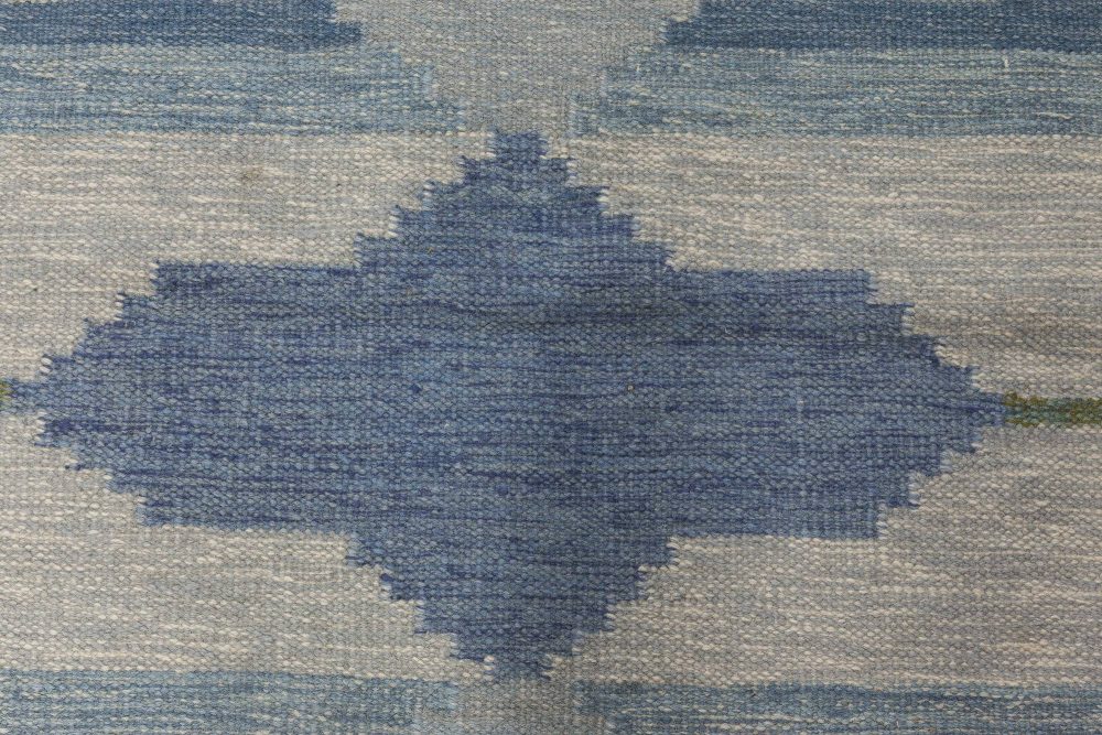 “Örbyhus” – Swedish Geometric Blue Flat-Woven Wool Rug by Ingegerd Silow BB6548