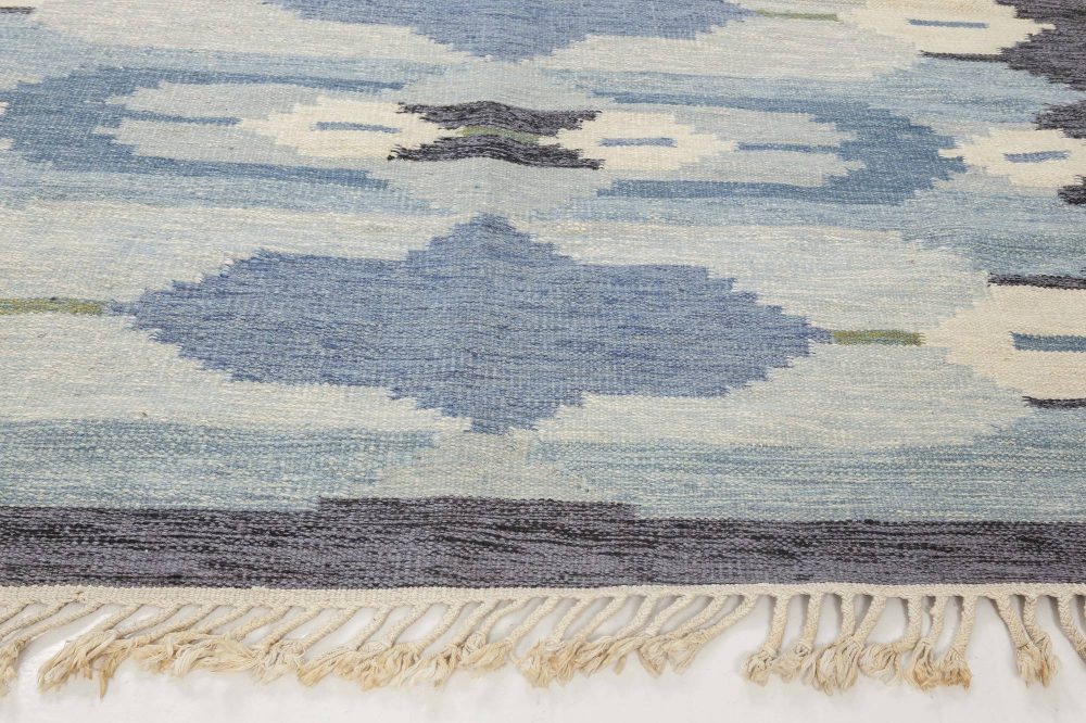 Mid-20th century Swedish Geometric Blue Flat-Woven Wool Rug by Ingegerd Silow BB6548