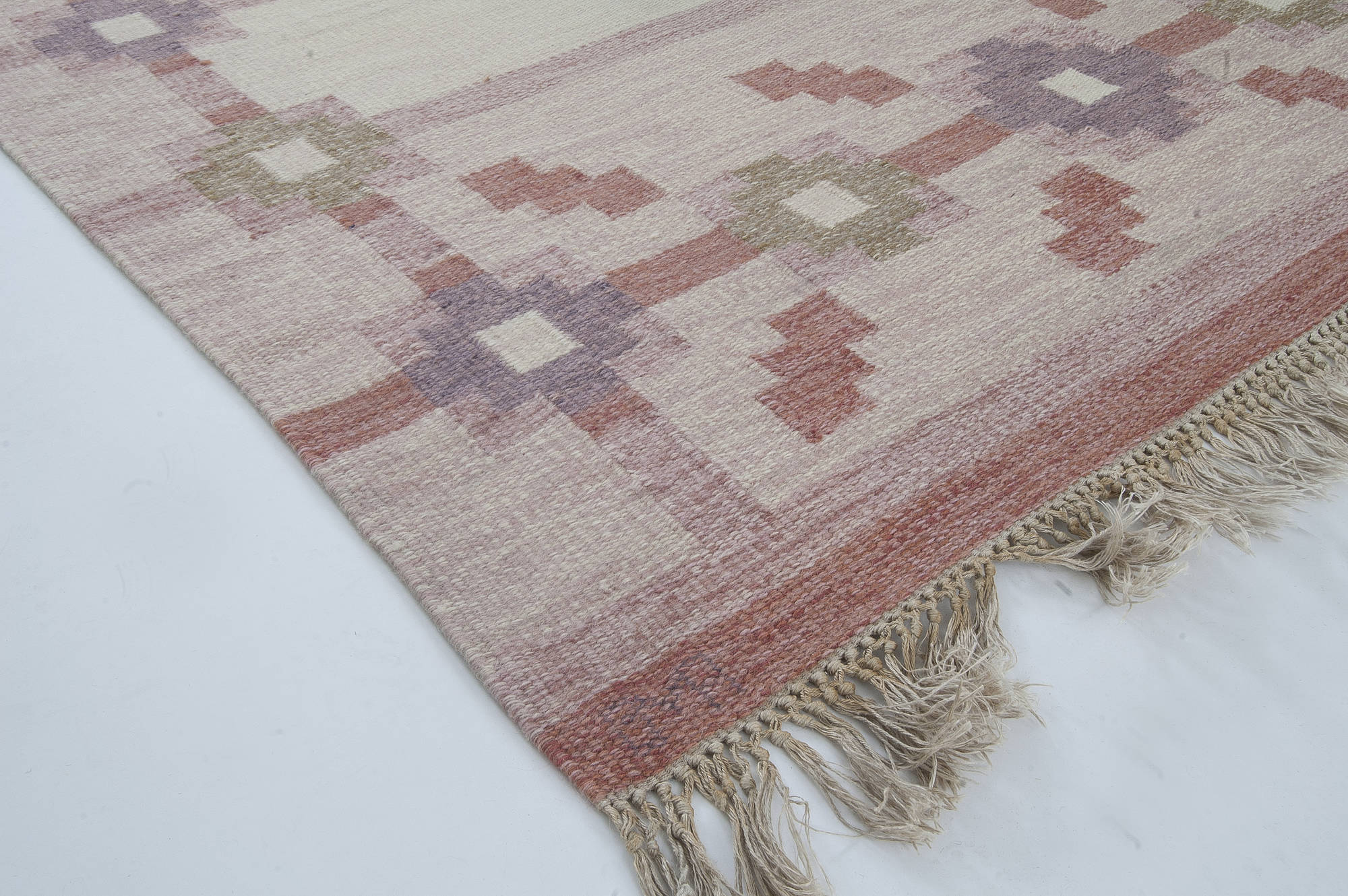 Mid-20th Century Swedish Pink, Purple Flat-Weave Carpet BB6337 by DLB
