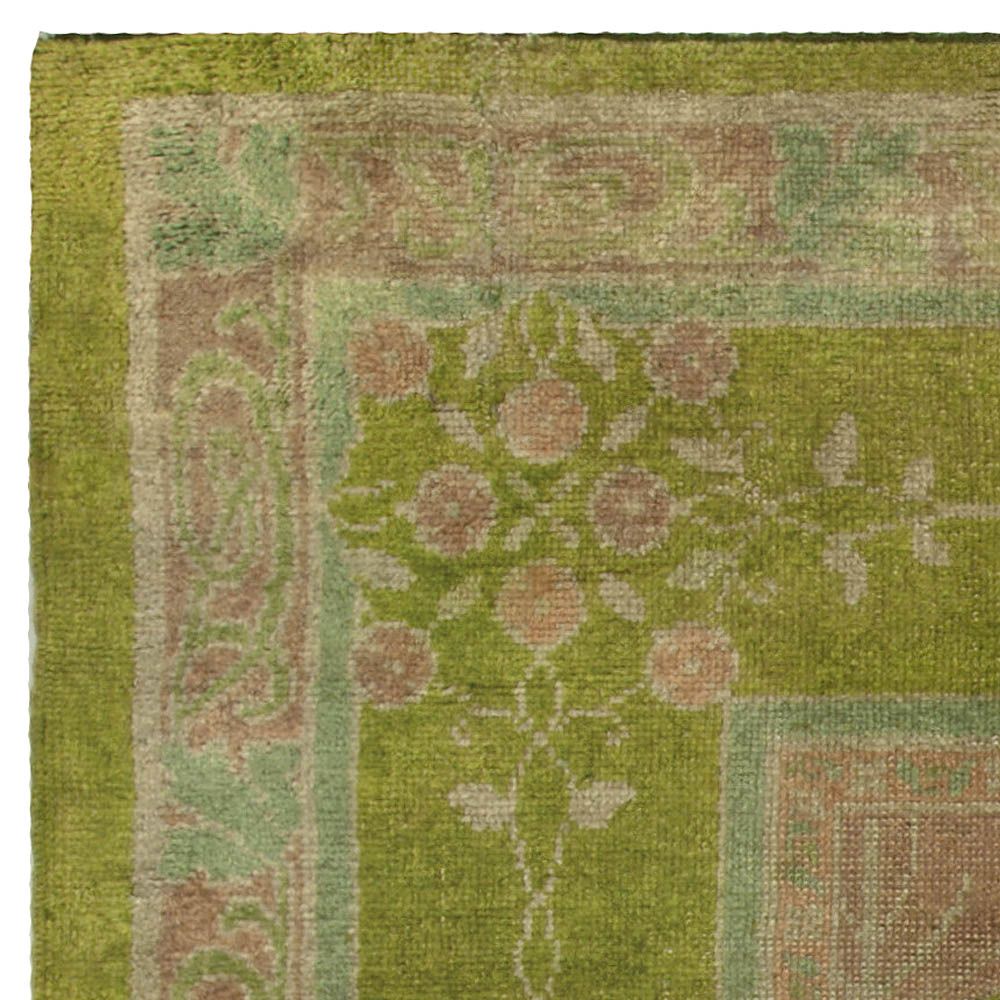 Arts and Crafts Rug BB5119
