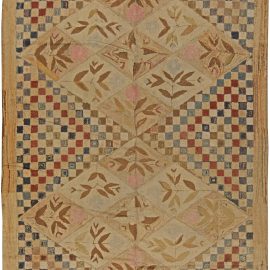 American Hooked Vintage Floral Warm Tan Hand-Knotted Wool Rug Checkerboard Design BB3025
