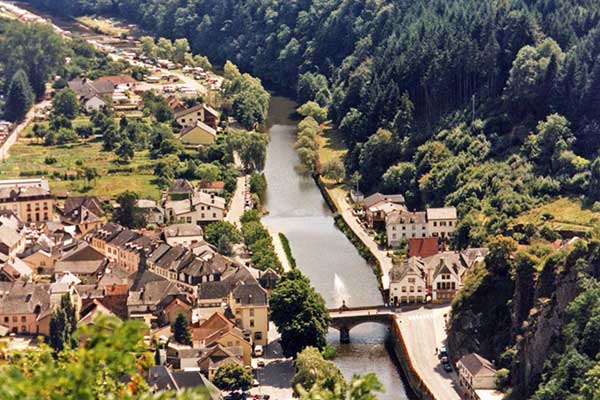 Antique Rugs in Luxemburg