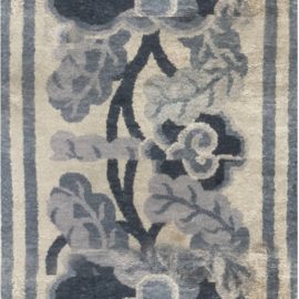 Vintage Chinese Art Deco Floral Light Gray Hand-Knotted Silk Runner (Fragment) BB6647