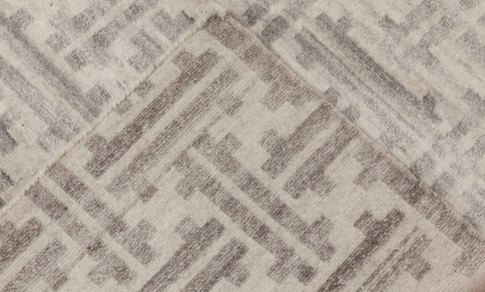 Over-sized Modern Terra Rug in Natural Wool N11757