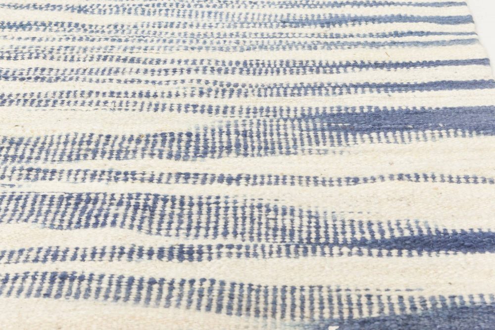 Contemporary Blue and White Flat-Woven Wool Rug N11786