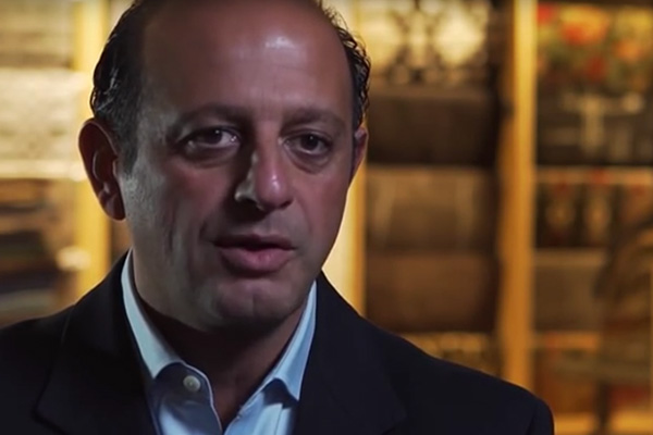 How to Buy an Antique Rug