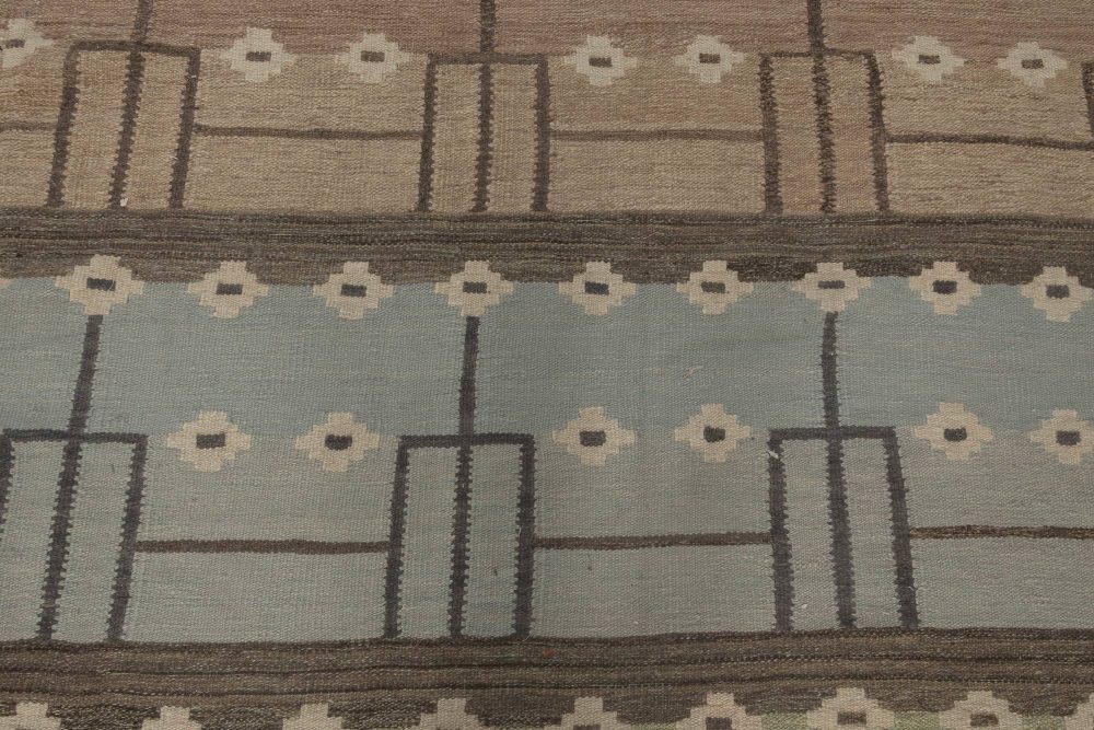 Oversized Swedish Design Modern Area Rug N11807