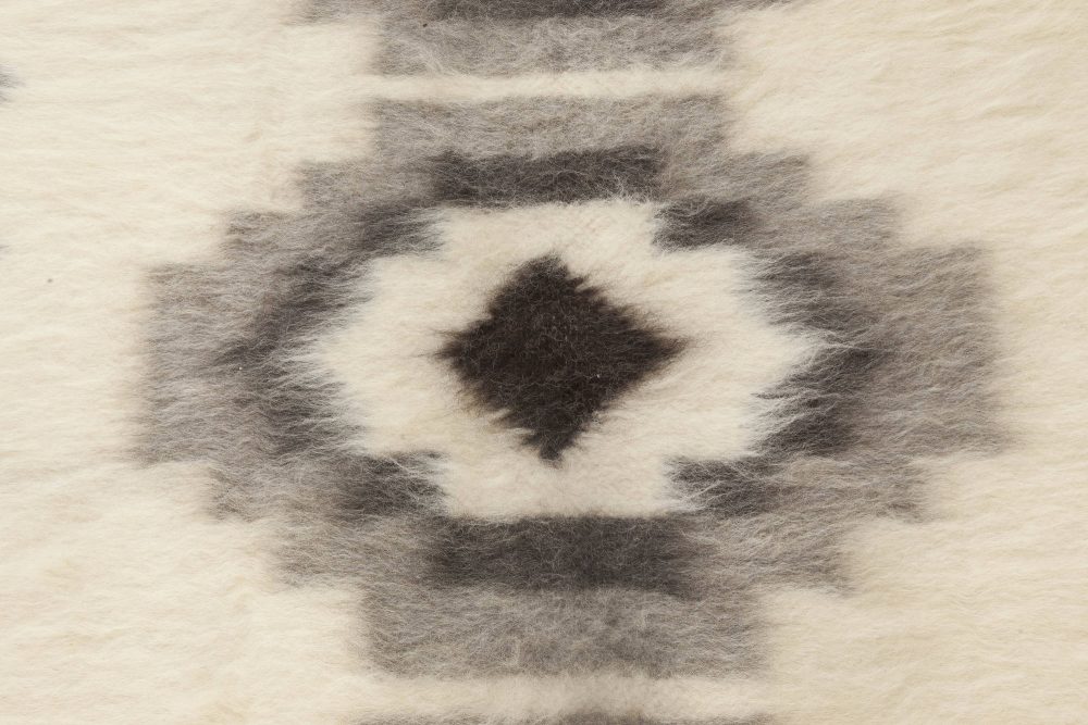 Doris Leslie Blau Collection Geometric Stamverband I White Black Goat Wool Rug N11827