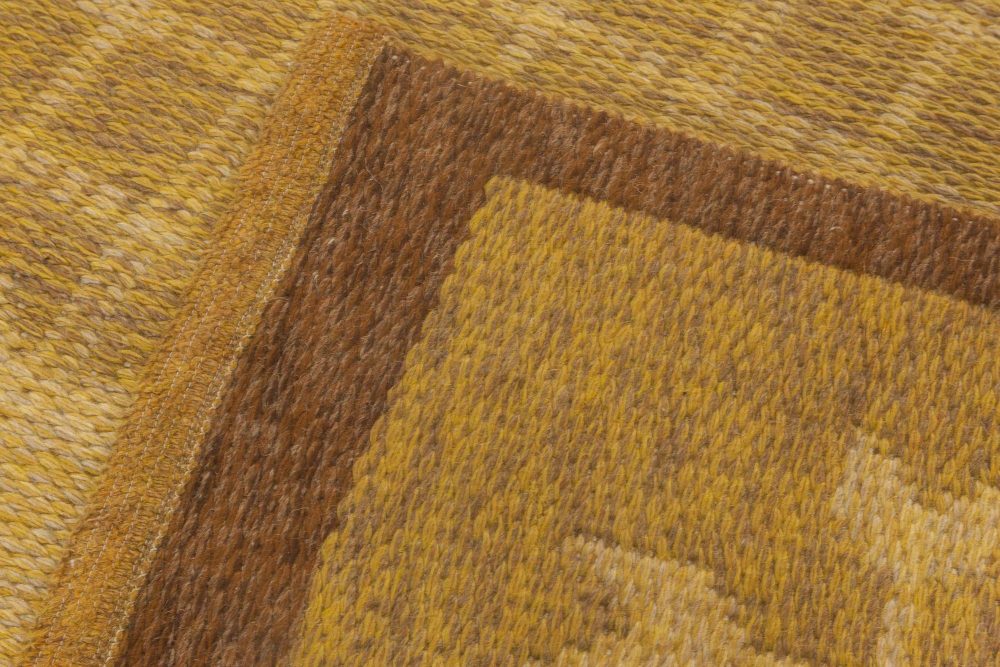 Mid-20th Century Geometric Swedish Double-Sided Brown Flat-Weave Rug BB6869