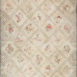Vintage American Hooked Floral Soft Beige Hand-Knotted Wool Rug BB6650