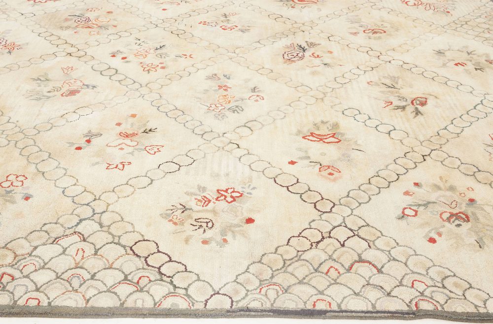 Vintage Hooked Floral Carmine and Beige Handmade Wool Rug BB6650