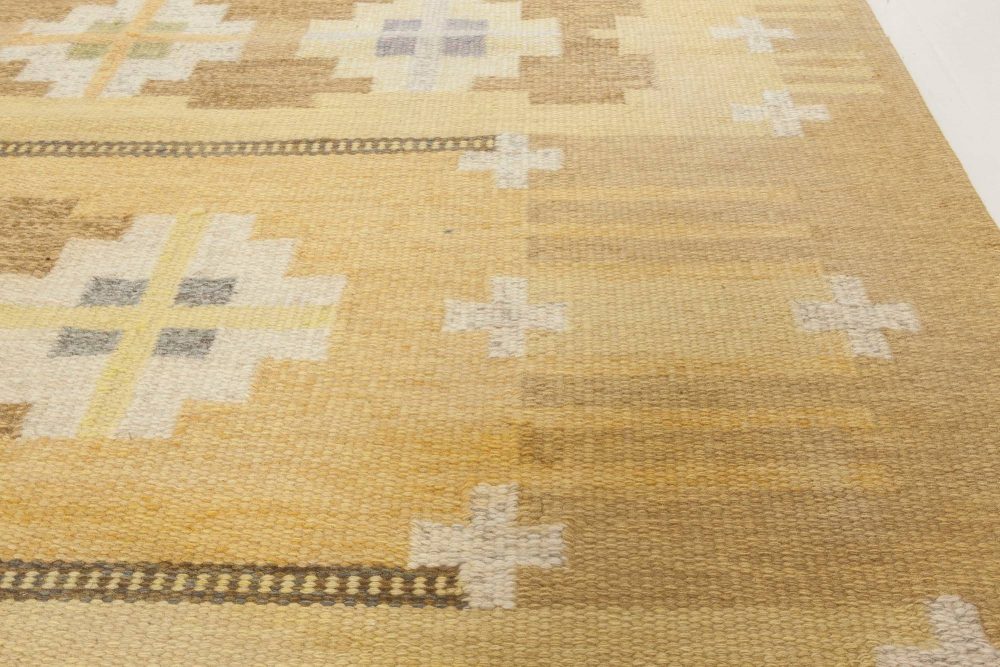 Mid-20th Century Yellow Swedish Flat-Weave Wool Rug Signed by Ingegerd Silow BB6872