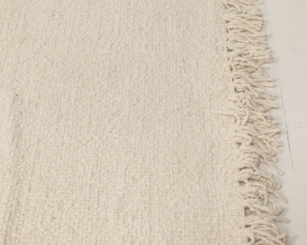 Doris Leslie Blau Collection Oversized Contemporary White Flat-Weave Rug N11881