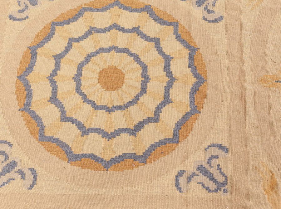 Doris Leslie Blau Collection Floral Bessarabian Design Handmade Wool Rug N11909