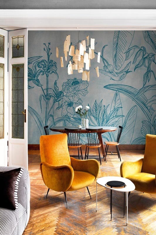 wallpaper in living room, statement wall decor ideas