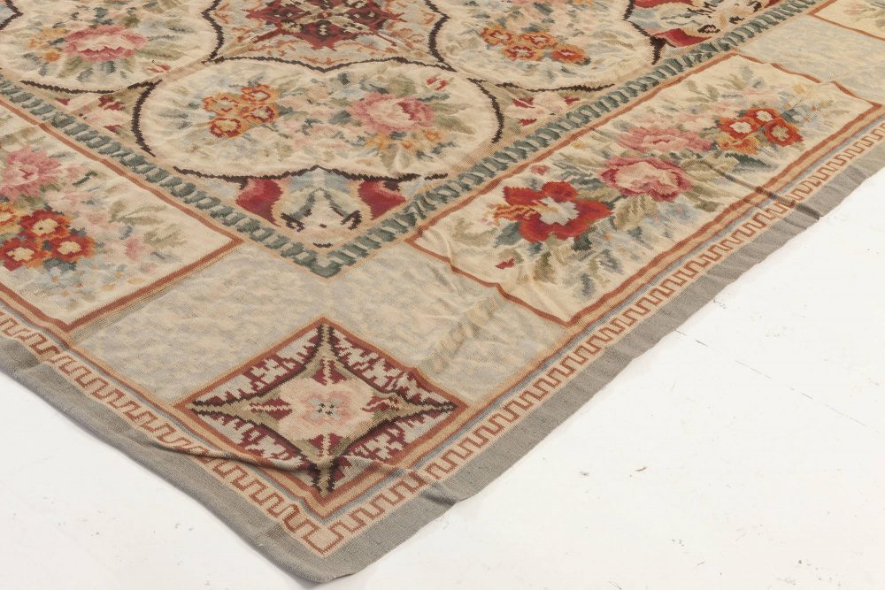 Doris Leslie Blau Collection Floral Bessarabian Style Handmade Wool Rug N11902