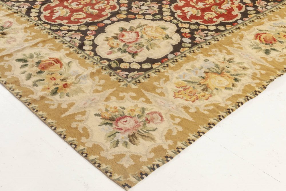 Doris Leslie Blau Colllection Bessarabian Floral Design Wool Rug N11911