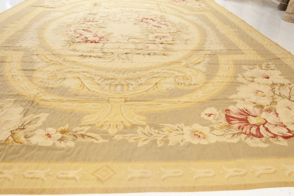 Doris Leslie Blau Collection Floral Bessarabian Style Handmade Wool Rug N11896