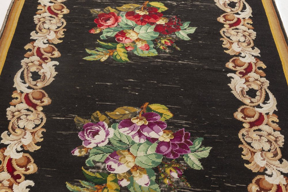 Antique Rug – Needlepoint Runner BB6953