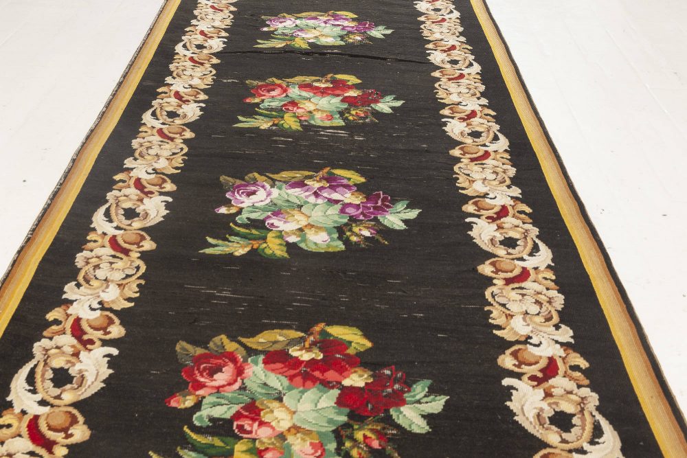 Antique Rug – Needlepoint Runner BB6953