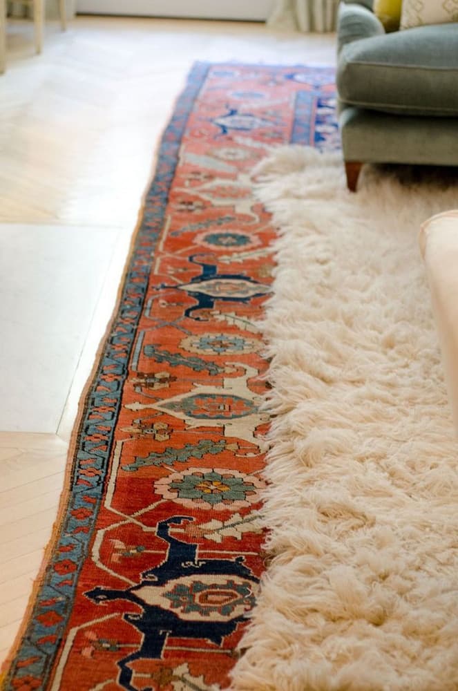 oriental rugs, oriental rug in living room, statement rugs (3)