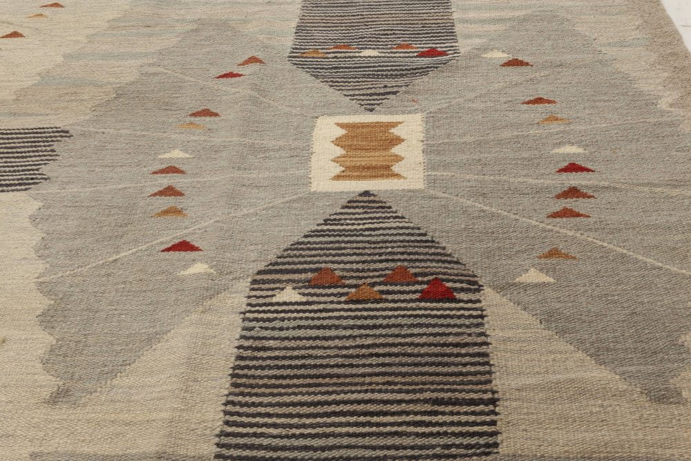 Swedish Design Rug N11973