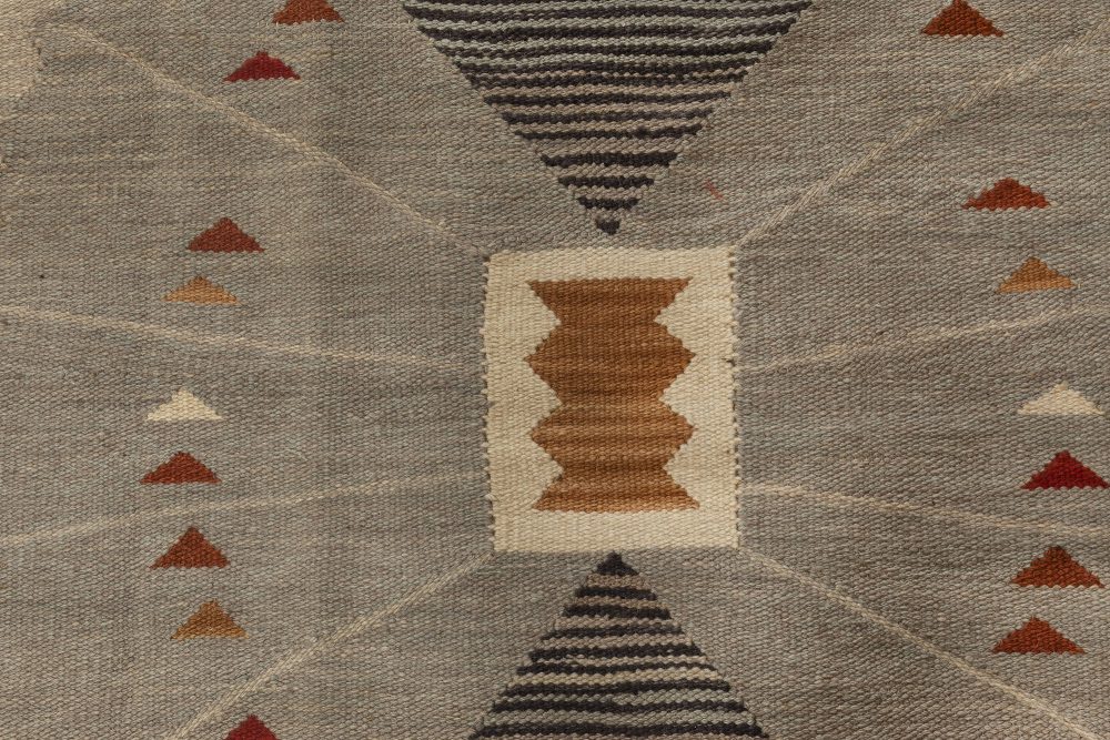 Swedish Design Rug N11973