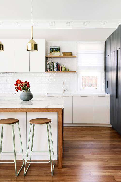 two toned kitchen cabinets, kitchen 2019 decor trends (8)